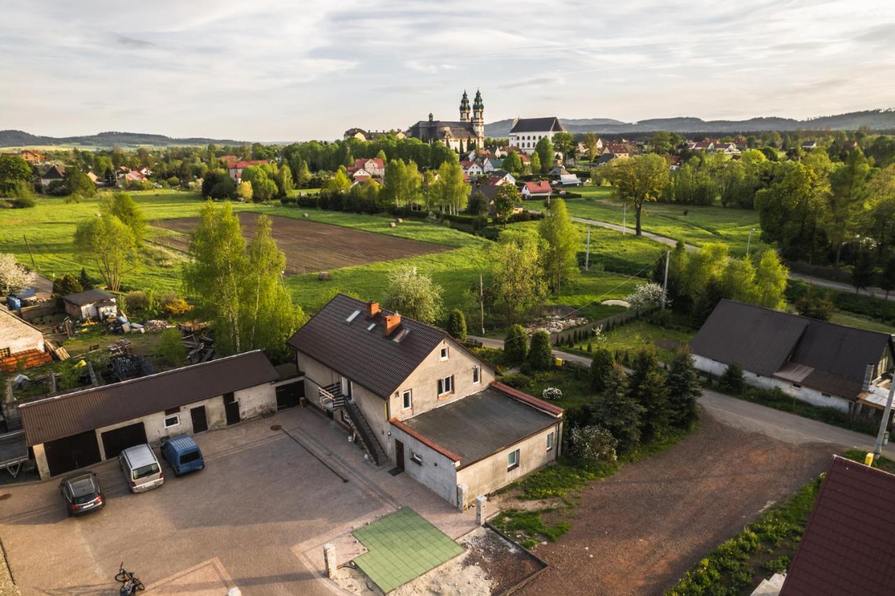 Agroturystyka Zielna 16. Krzeszow  المظهر الخارجي الصورة